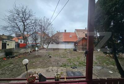 Casă cu 2 camere cu Teren 500 Mp în Central - 1