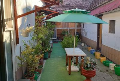 Apartament cu 3 camere decomandat în Aradul Nou - 2
