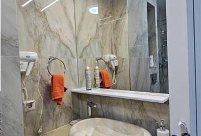 Apartament cu 3 camere semidecomandat, mobilat în Central - 11