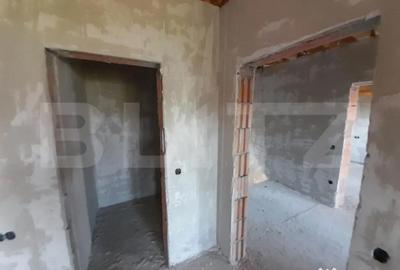 Casă cu 5 camere cu Teren 700 Mp în Viișoara - 5