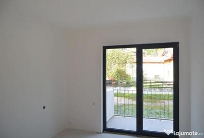 Apartament cu 2 camere decomandat în Palanca - 4