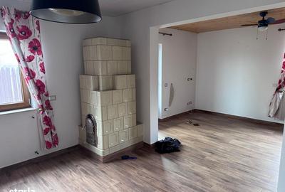 Casă cu 4 camere în Chiscani - 10