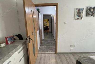Apartament cu 2 camere decomandat în Aradului