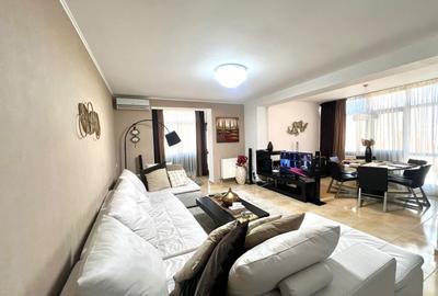 Apartament cu 4 camere decomandat, mobilat în P-ța Alba Iulia