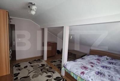 Casă cu 7 camere cu Teren 1550 Mp în Central - 10