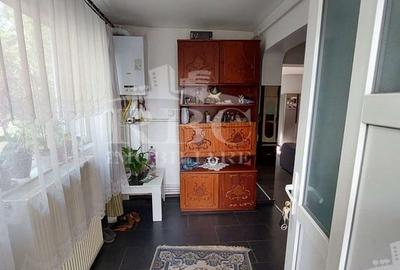 Casa veche cu teren 304 mp Intre Lacuri - 5