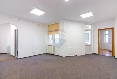 Apartament cu 3 camere semidecomandat în Cișmigiu - 3