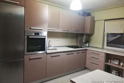 Apartament cu 2 camere de inchiriat in zona Alexandru Obregia - 2