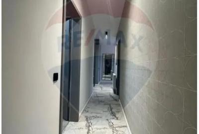 Apartament cu 3 camere decomandat în Turnișor - 4