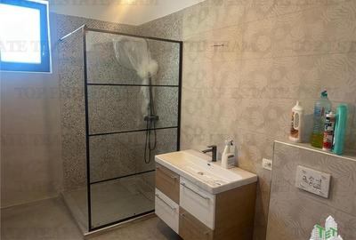 Casa inidividuala, superba pe parter, cu garaj si 4 camere spatioase, si toate u - 11