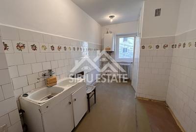 Apartament 4 camere etaj 1, Sibiu - Vasile Aaron Comision 0% - 7