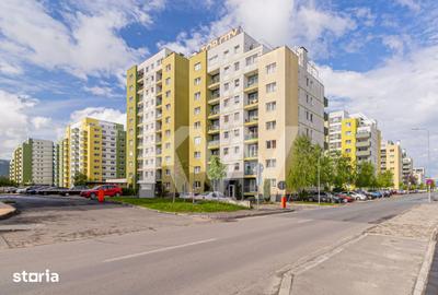 Apartament cu 2 camere semidecomandat, mobilat în Tractorul - 3