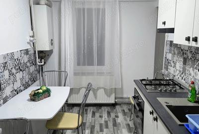 Inchiriere apartament 3 camere B.ul 1918 - 18