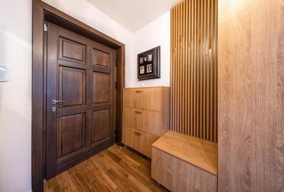 VILA  6 CAMERE/ TREI BRAZI, PREDEAL - 2