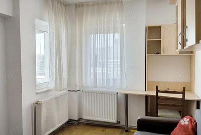 Apartament cu 4 camere decomandat în Griviței - 4