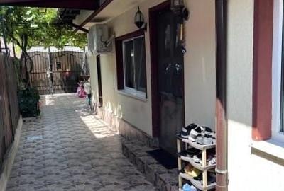 Casă individuală cu 4 camere cu Canalizare în Palas - 1