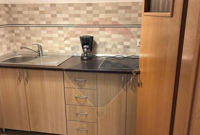 Apartament cu 3 camere decomandat, mobilat în Băneasa - 21