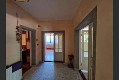 Casa cu teren de vanzare in Baita, 140m², 4 camere, Comision 0% - 4