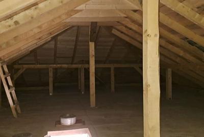 Casă cu 3 camere în Central - 1