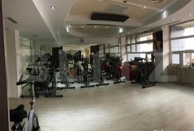 Spațiu comercial, de 290 mp, în Micro 3 - 1