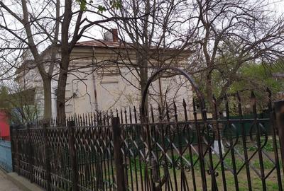 Casă cu 4 camere în Huși - 3