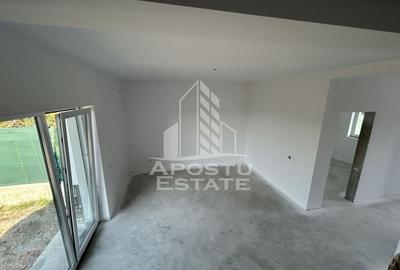 Vand apartament in triplex P+E+M, proiect deosebit, la alb, Sacalaz. - 2