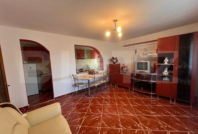 Casă cu 4 camere cu Teren 19 Mp în Central - 9