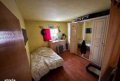 Casă cu 4 camere cu Teren 200 Mp în Central - 7