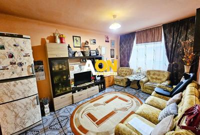 Casă individuală cu 6 camere cu Canalizare în Central - 3