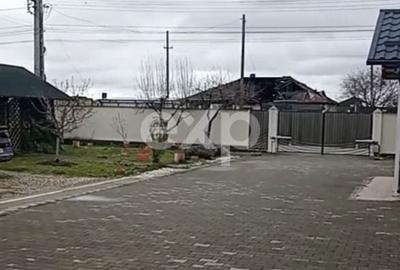 Casă cu 3 camere cu Teren 300 Mp în Bradu - 7