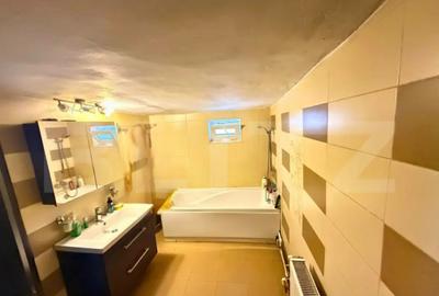 Casă cu 4 camere cu Teren 1237 Mp în Central - 5