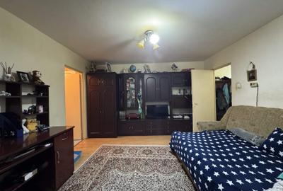 2 cam, etaj 1, 51 mp, fara imbunatatiri, Aleea Rozelor - 1