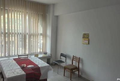 Inchiriere spatiu birouri, ultracentral- Sediul ACR Dambovita - 2