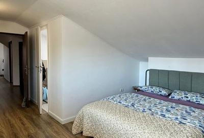 Casă cu 5 camere cu Canalizare în Central - 13