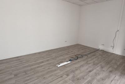 Spațiu comercial de închiriat, 350 mp, Piața Mihai Viteazul - 3