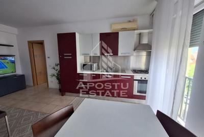 Apartament cu 2 camere semidecomandat, mobilat în Elisabetin