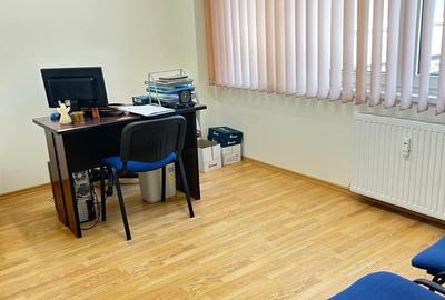 Apartament cu 2 camere decomandat în Sala Palatului - 8