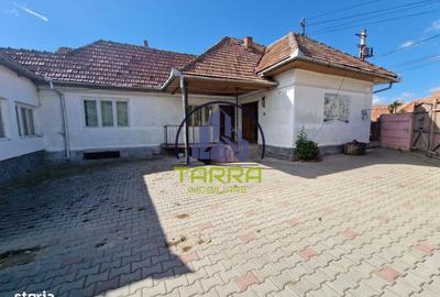 Casă cu 4 camere în Șard - 1