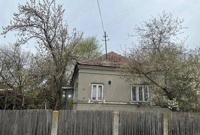 Casa in Comuna Gangiova - 1