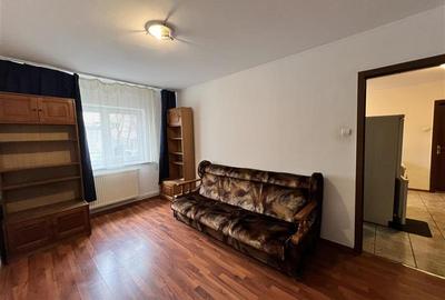 Apartament cu 2 camere decomandat în Răcădău - 6