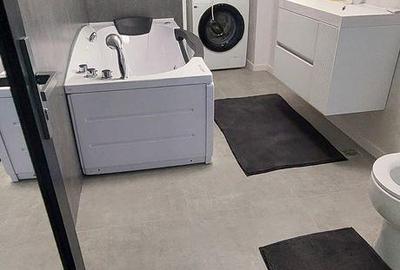 Casă cu 3 camere cu Teren 130 Mp în Central - 1