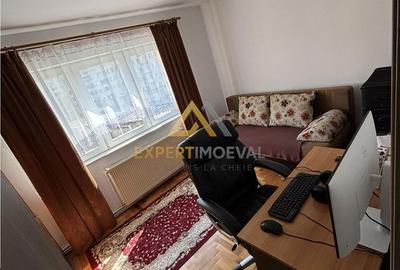 Apartament cu 2 camere semidecomandat în Decebal - 6