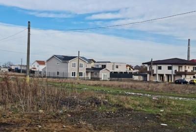 Teren de 1000 mp, în Km 5 - 6