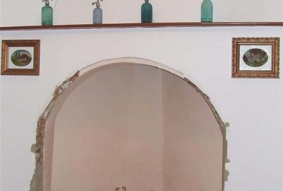 Casă cu 5 camere cu Teren 3610 Mp în Central - 5