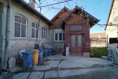 Casa tradi?ionala cu 2 corpuri, grajd, ?ura ?i 1200 mp teren Lisa, Bra?ov ideal turism rural - 5