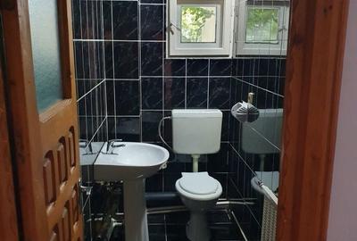 Apartament cu 3 camere decomandat în Uiești - 5