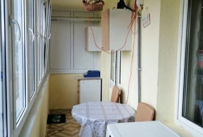 Apartament cu 2 camere decomandat în Viilor - 3