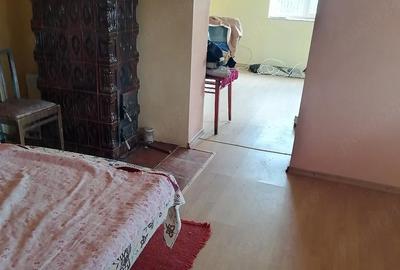 Casă cu 3 camere cu Teren 1300 Mp în Ohaba - 2