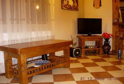 Casă cu 5 camere cu Teren 650 Mp în Breaza de Sus - 9