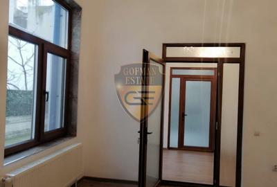 Casă individuală cu 3 camere cu Canalizare în Ultracentral - 6